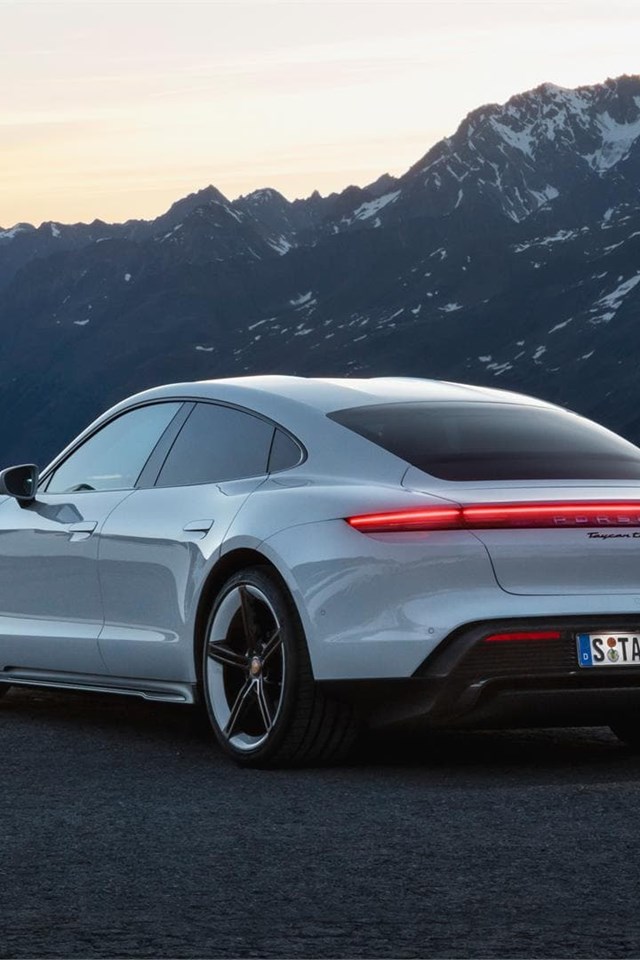 Porsche Taycan