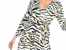 Vestido futurista corto cebra